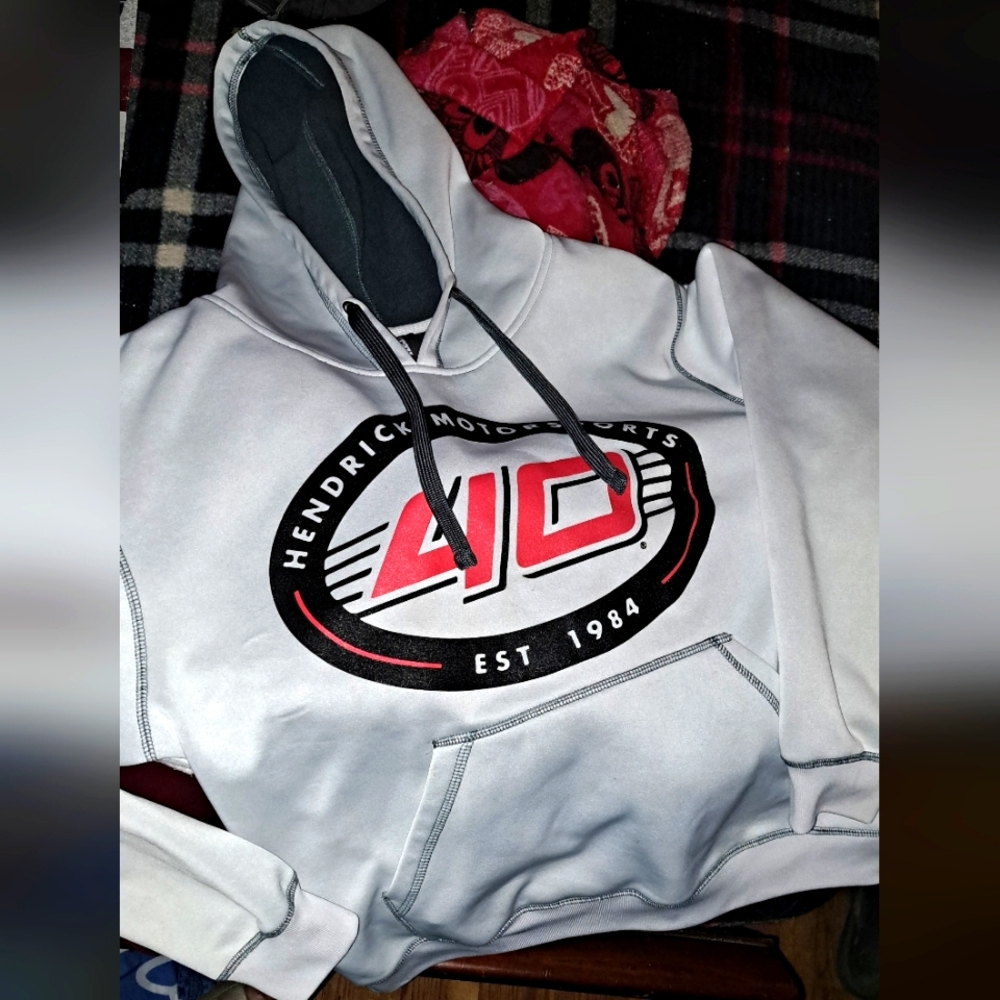 Mens Size Small Hendrick Motorsports 40 Year Anniversary Sweatshirt